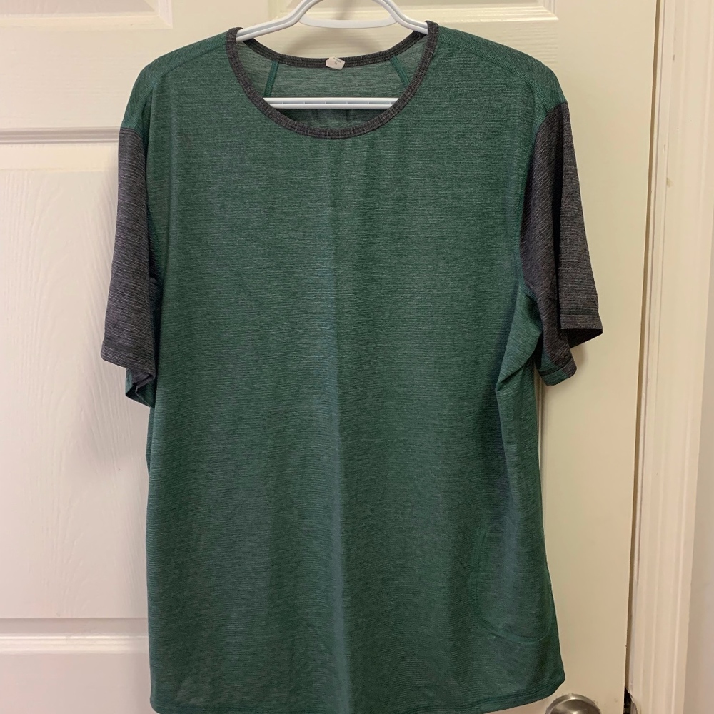 Lululemon Workout shirt